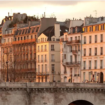 Saint-Germain Notre-Dame, Rue Des Anglais-3